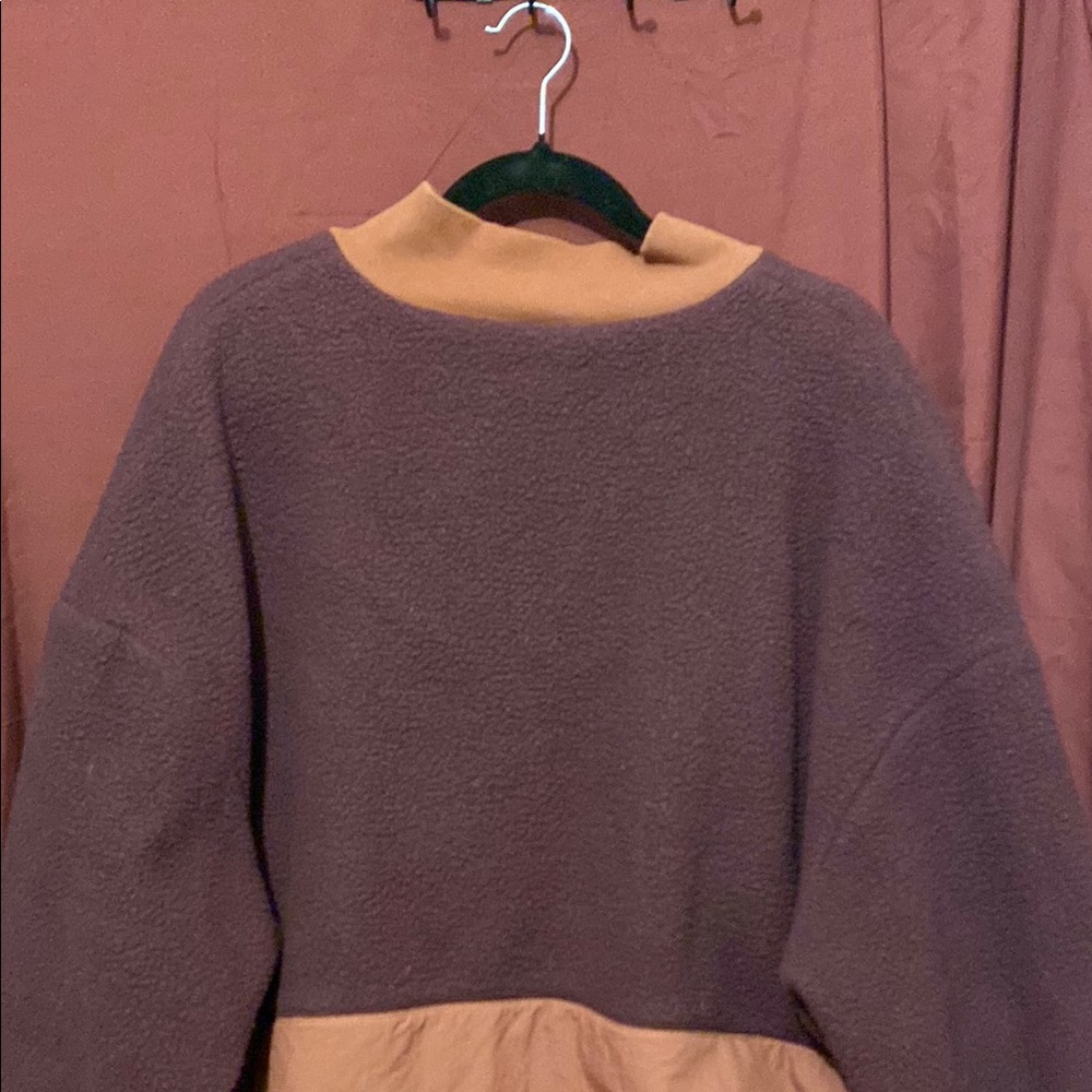 Two-Tone Fabletics Jacket - Picture 7 of 7